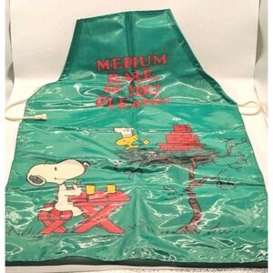 VTG 1965 Snoopy Peanuts Apron Woodstock Medium Rare If You Please PVC Green